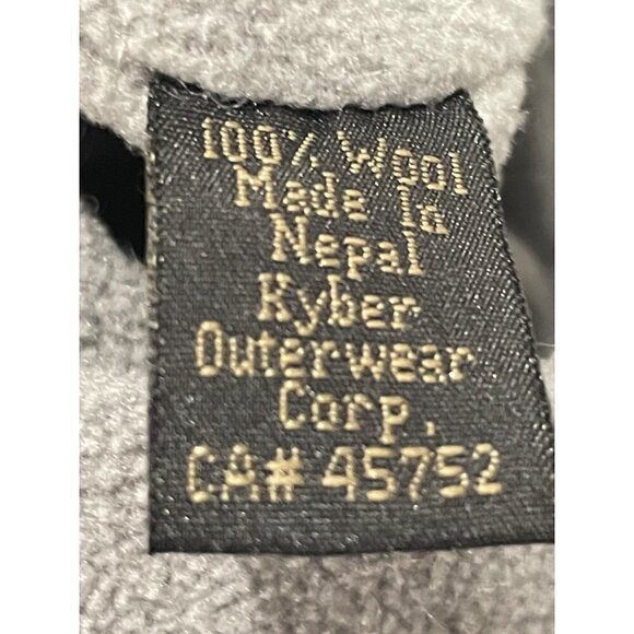 KYIEER OUTWEAR MONKEY WINTER HAT FOR KIDS - Picture 5 of 7